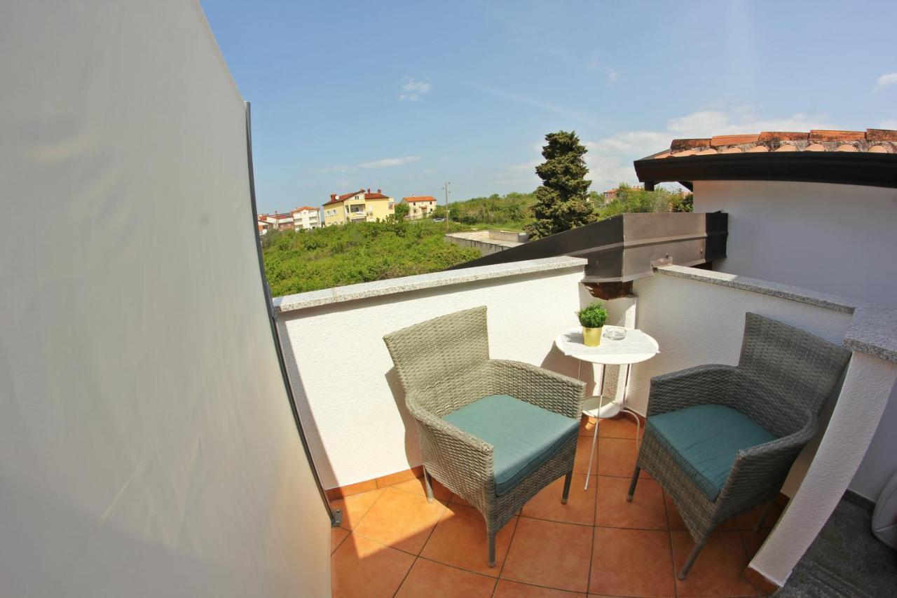 Room And Apartment Doris Lovrečica Εξωτερικό φωτογραφία