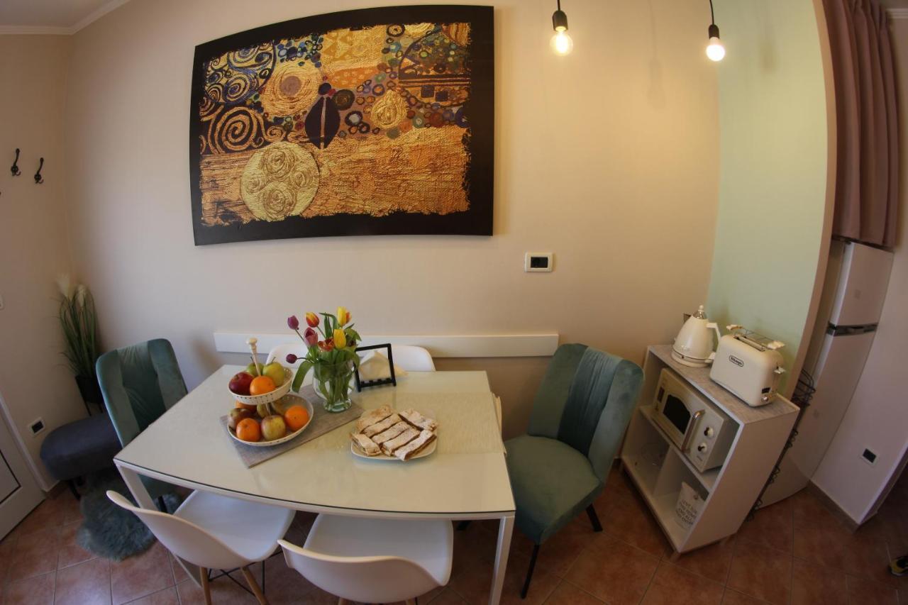 Room And Apartment Doris Lovrečica Εξωτερικό φωτογραφία
