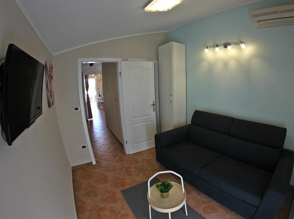 Room And Apartment Doris Lovrečica Εξωτερικό φωτογραφία