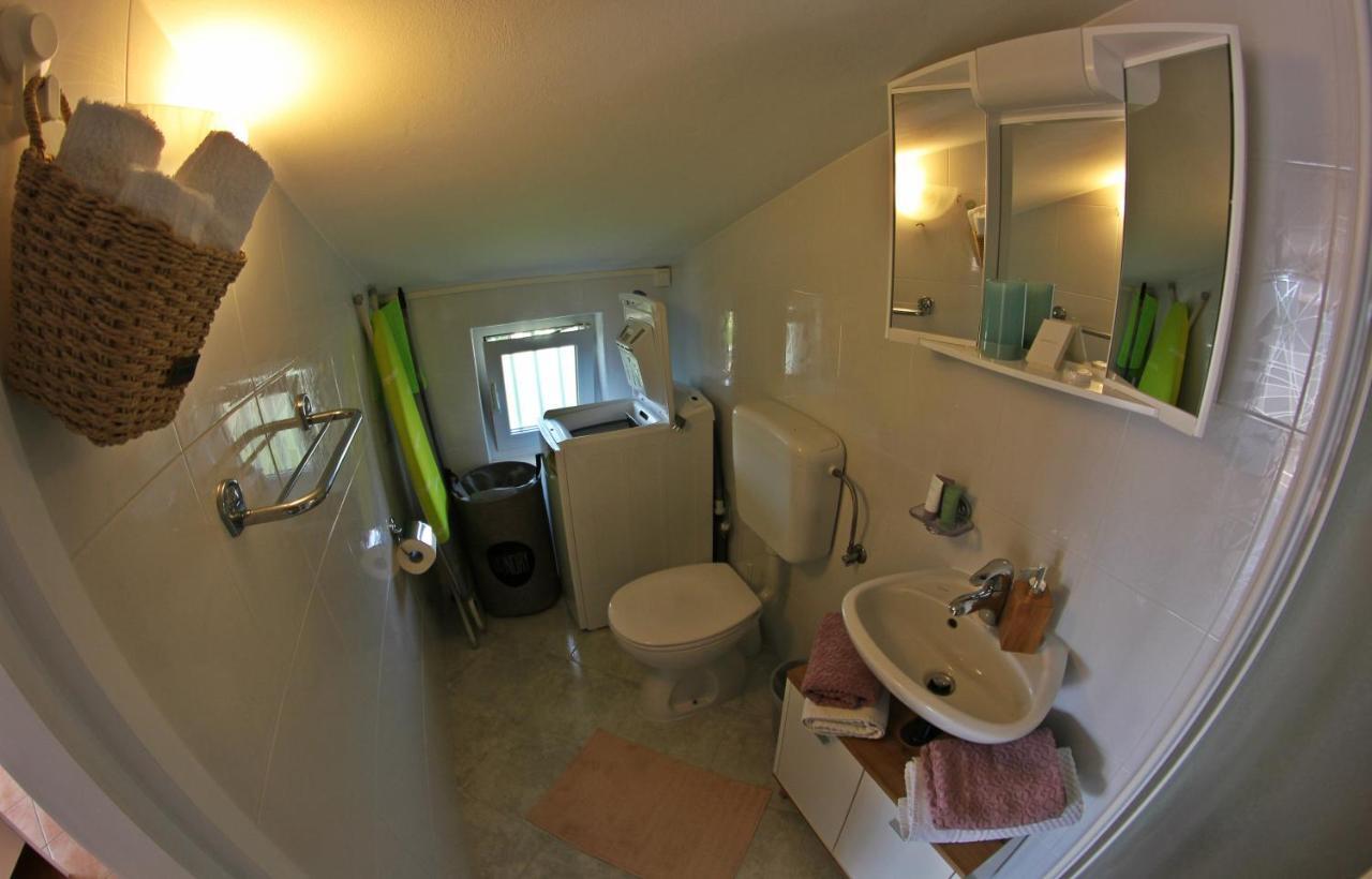 Room And Apartment Doris Lovrečica Εξωτερικό φωτογραφία
